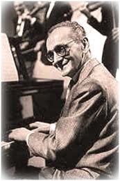 Osvaldo Pugliese at Piano